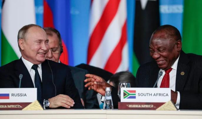 "სამხრეთ აფრიკის რესპუბლიკამ შესაძლოა ვლადიმერ პუტინს უმასპინძლოს" - რას წერს "ბლუმბერგი"?