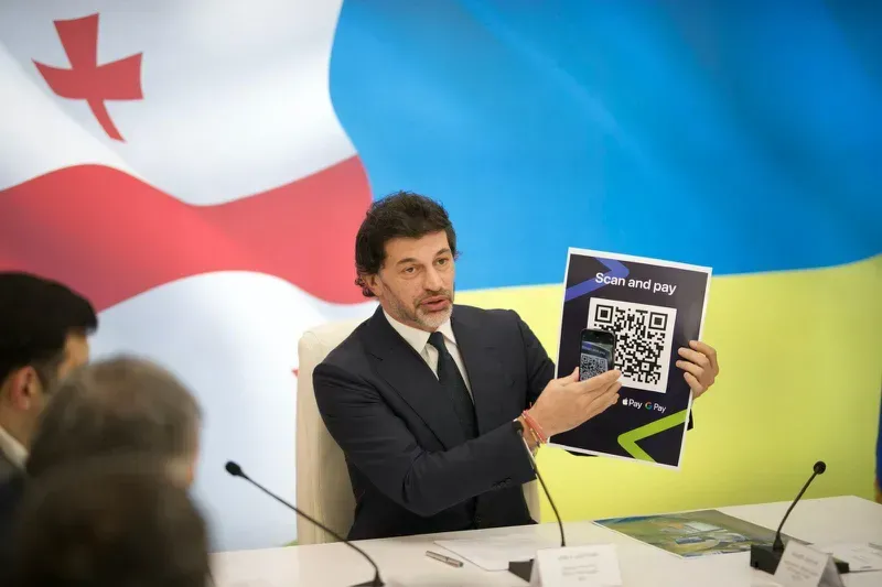 22 მაისიდან მოქალაქეებს ტაქსით მგზავრობისას გადაადგილების საფასურის გადახდა QR კოდის გამოყენებითაც შეეძლებათ