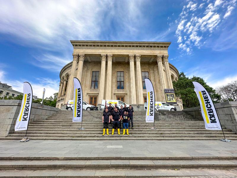 "კერხერ-საქართველო“ ერთვება სადღესასწაულო სამზადისში 26 მაისისთვის და მონაწილეობს თბილისის მთავარი ქუჩების მორეცხვის სამუშაოებში