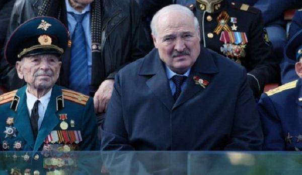 ლუკაშენკო საჯარო შეკრებებზე ისევ არ ჩანს - ბელარუსიული მედიის ცნობით, გუშის ის მინსკის ერთ-ერთ კლინიკაში გადაიყვანეს