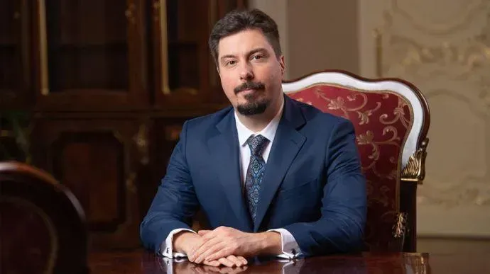 "უკრაინის უზენაესი სასამართლოს თავმჯდომარე 2.7 მილიონი დოლარის ოდენობის ქრთამის აღების გამო დააკავეს" - უკრაინული მედია
