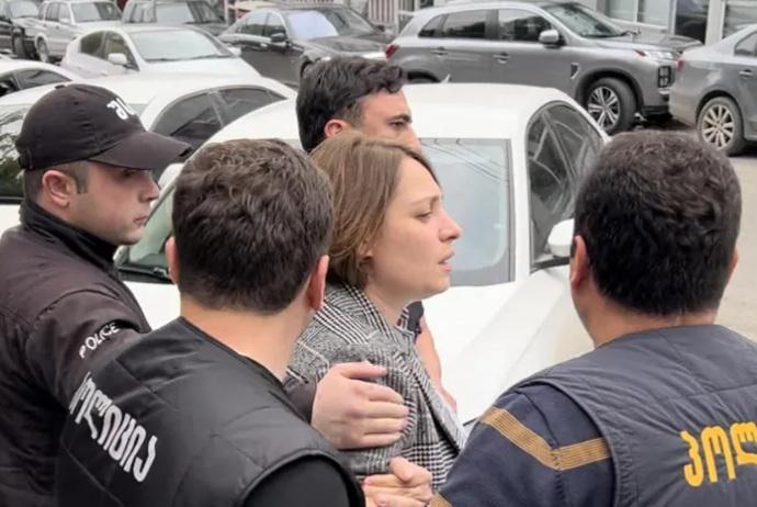 "დროას" ინფორმაციით, თელავში ელენე ხოშტარია დააკავეს