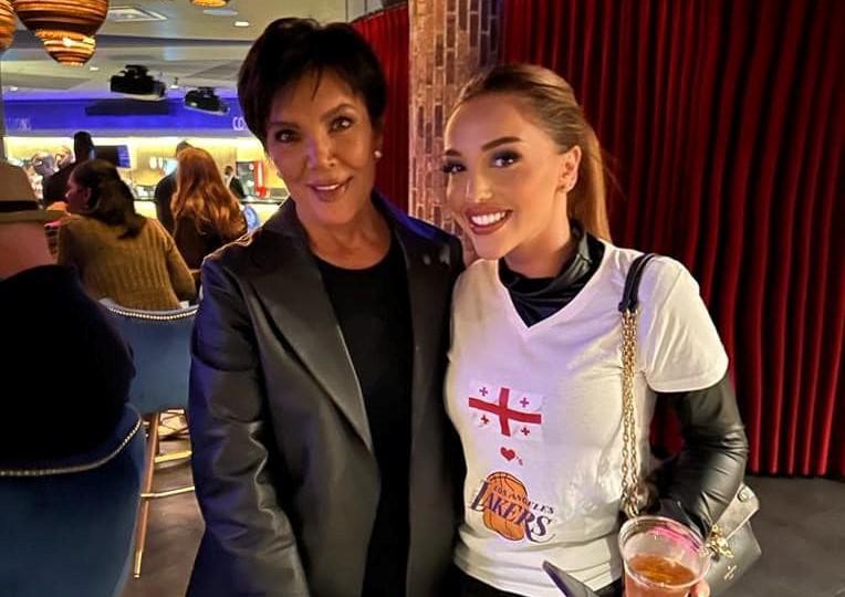 "მე და კრის ჯენერი "ლეიკერსის" თამაშზე... შეიძლება ჩემი მენეჯერიც იყოს?" - ნუცა ბუზალაძე კარდაშიანების იმპერიის მთავარ ქალთან ერთად: რას წერს მომღერალი