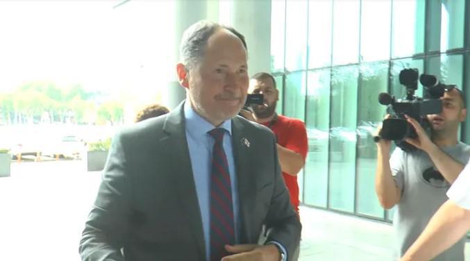 დემარშის მიზნით, ევროკავშირის წევრი ქვეყნების ელჩების შეხვედრა ვიცე-პრემიერთან დაიწყო - დემარშის მიზეზი რუსეთთან პირდაპირი ფრენების აღდგენაა