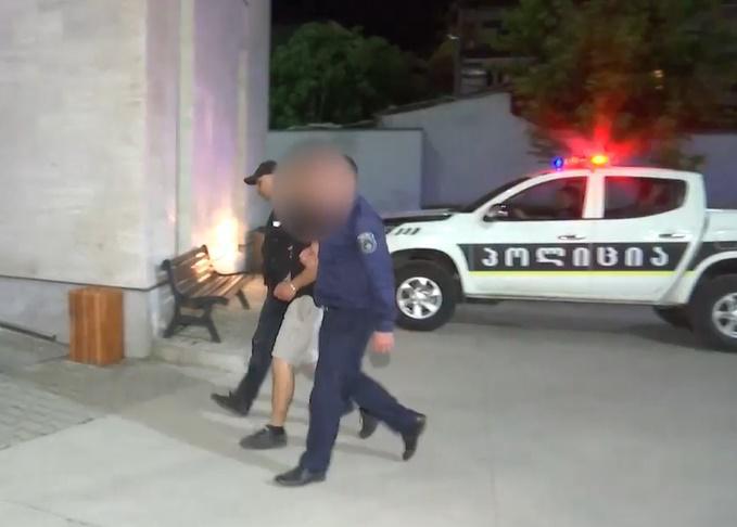 კახეთის პოლიციამ დააკავა ოთხი ახალგაზრდა, რომლებმაც 51 წლის მამაკაცი გაიტაცეს და მასზე ფიზიკურად იძალადეს