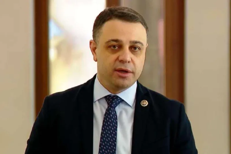 "გვიყვარდეს ჩვენი ქვეყანა, გვიყვარდეს ერთმანეთი" - ალუდა ღუდუშაური