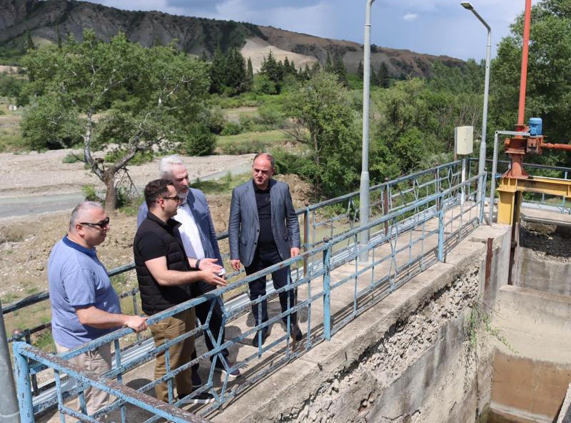 დავით ნარმანიამ საგარეჯოში მელიორაციის რეაბილიტირებული ინფრასტრუქტურა დაათვალიერა