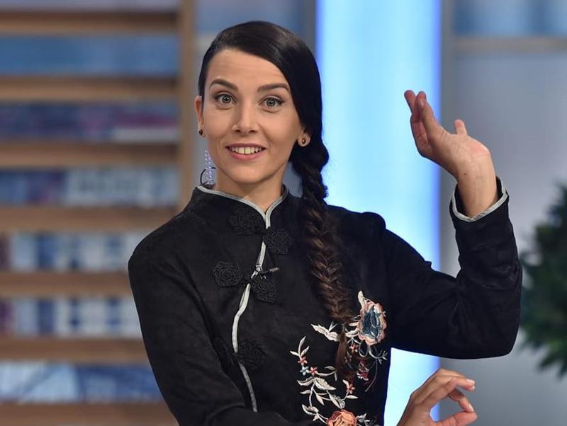 "ყველაზე დიდი სიკვდილის შემდეგ, ახალი ცხოვრების დაწყებაში მეგობარი დამეხმარა - ის ნათლულის ყოფილი ქმარია" - ნელი აგირბა ოჯახზე, ტრამვებსა და "თავიდან დაბადებაზე"