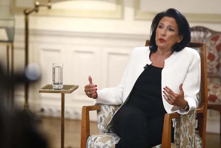 "ყოველთვის მზად ვიყავი უკრაინაში ჩამოსასვლელად, დღესაც მზად ვარ - თუ შეტყობინებას გადასცემთ, ხვალვე შემიძლია ჩამოვიდე" - სალომე ზურაბიშვილი უკრაინულ მედიას