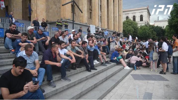 მაღაროელები პარლამენტთან კარვების გაშლას და ღამის გათენებას გეგმავენ