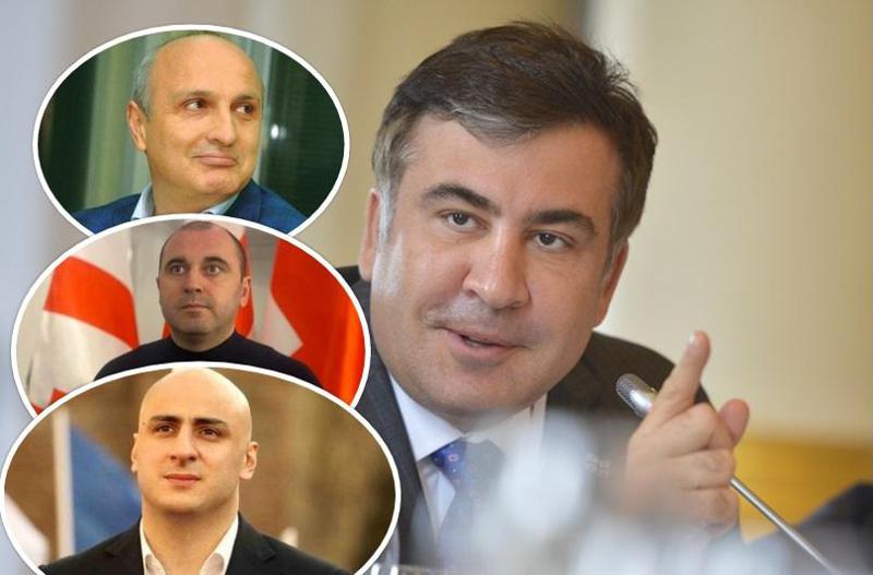 "მიშა ვანოს პირდაპირ ვერ უშვებს დასაკარგავში, რადგან ერთმანეთზე ბევრი კომპრომატი აქვთ" - რა ხდება "ნაცმოძრაობაში" სააკაშვილის პოლიტიკაში დაბრუნების შემდეგ?