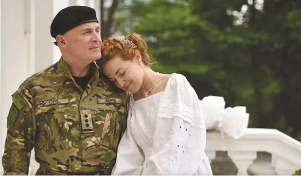 "ცოლის მოყვანას არ ვაპირებდი, ეს საკითხი ჩემთვის დახურული იყო, მაგრამ ყველაფერი შეიცვალა. ახლა მადლობელი ვარ თეა წულუკიანის..." - როგორ იპოვა ომში სიყვარული კახა ბასილიამ?