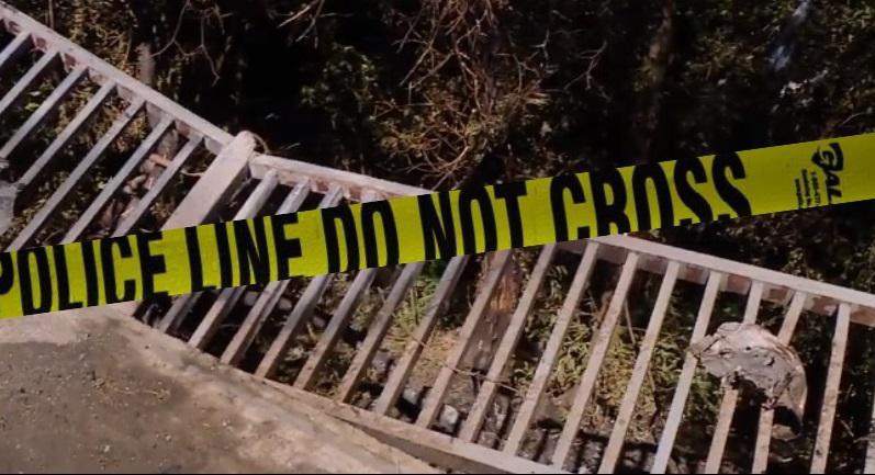 ავტომანქანა, სავარაუდოდ, ბეტონის კონსტრუქციას შეეჯახა, გზიდან გადავარდა და აფეთქდა - ტრაგედია ქუთაისის აეროპორტთან: კადრებს ადგილიდან "მთავარი" ავრცელებს