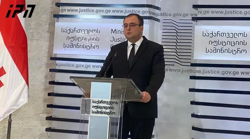 "გამომდინარე იქიდან, რომ პოლონეთის საელჩო ჩართული იყო ექიმების ჩამოყვანის პროცესში მივმართავ თხოვნით, საგარეო საქმეთა მინისტრს, მოისმინოს საელჩოს პოზიცია ინციდენტზე" - რატი ბრეგაძე