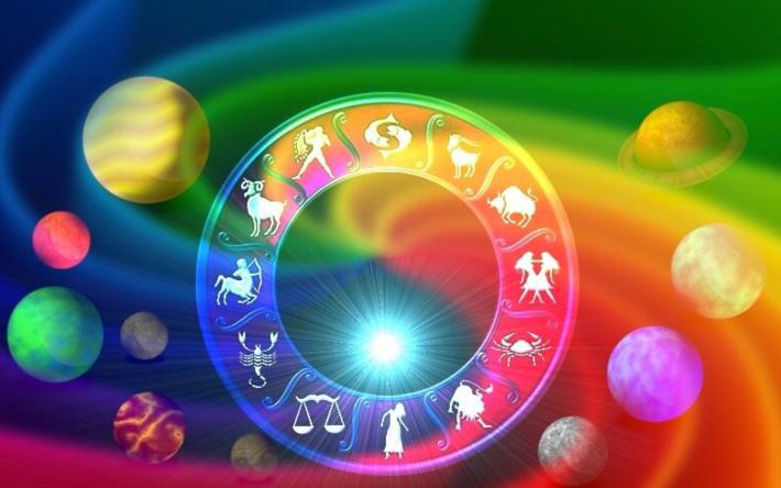 რა ფერი მოგიტანთ წარმატებას ზოდიაქოს ნიშნის მიხედვით