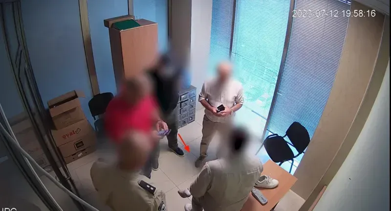 "მიხეილ სააკაშვილისგან აღებული ნიმუში, პოლონელმა ექიმმა ქაღალდში გადაახვია  და ცდილობდა მის მალულად გატანას ფეხსაცმლის მეშვეობით" - პენიტენციური სამსახურის განცხადება