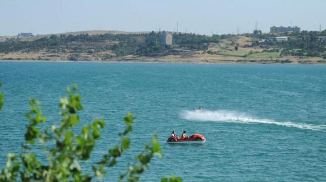თბილისის ზღვაში ნაპოვნი ცხედარი, სავარაუდოდ, ლუკა ლაცაბიძეს ეკუთვნის