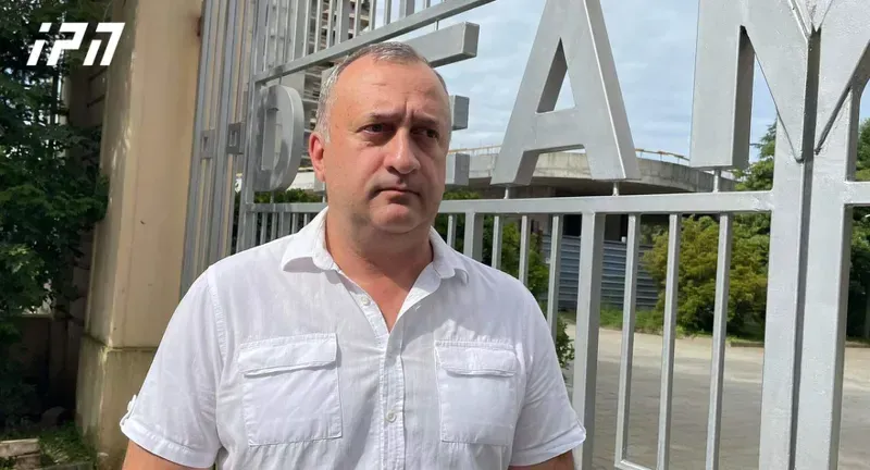 "ვალდებულება, რომ ყველა აუზთან თითო მაშველი იყოს, არ არსებობს. ის, რაც არის რეგულაციებით გათვალისწინებული, შესრულებული იყო" - სასტუმრო "ოაზისის“ ადვოკატი