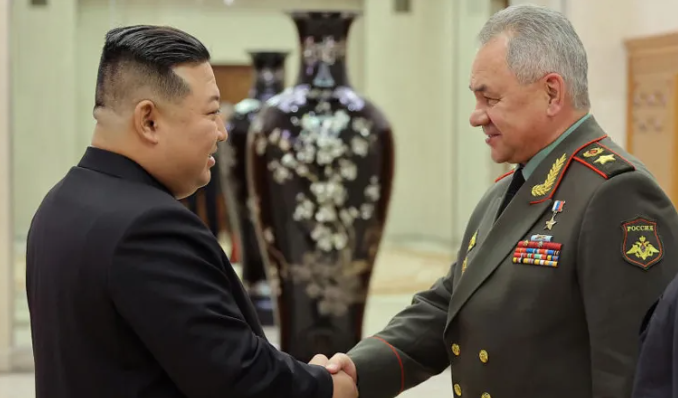 სერგეი შოიგუ კიმ ჩენ ინს შეხვდა: რაზე ისაუბრეს მხარეებმა და რას წერს მედია?