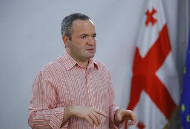 ზურაბ ჭიაბერაშვილი "ნაცმოძრაობაში" დაბრუნდა - "ეს შემოთავაზება მივიღე იმ გამოწვევების გათვალისწინებით, რაც დღეს ქვეყნის წინაშე დგას"