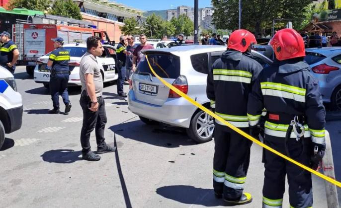 "გლდანში, ავტოავარიის გამო დაზიანდა ბუნებრივი გაზის მილი, ჟონავდა გაზი და აფეთქების საშიშროება შეიქმნა" - "თბილისი ენერჯის" განცხადება