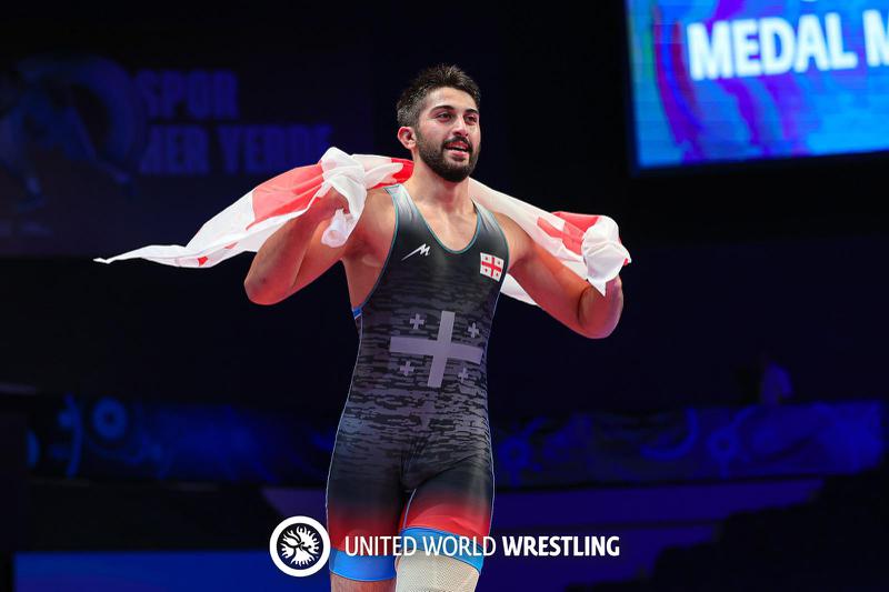 "არის ოქრო" - მოჭიდავე საბა ფურცელაძე მსოფლიო ჩემპიონია