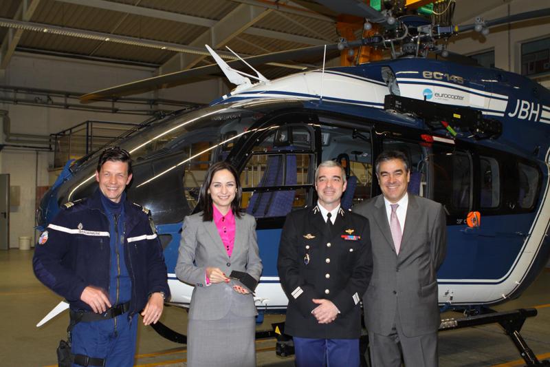 "დავდიოდი პროკურატურაში, ვუხსნიდი რატომ არ იყო არამიზნობრივი ხარჯი... არაო, გვაქვსო საბჭოთა დროინდელი ვერტფრენებიო" - რას წერს ვერა ქობალია?