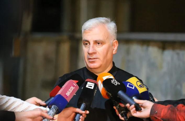 თემურ მღებრიშვილის განცხადებით, შოვში სტიქიის შედეგად დაღუპული 24 ადამიანიდან 20 იდენტიფიცირებულია, 9 დაკარგულს კი ეძებენ