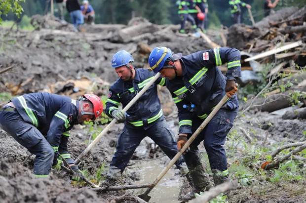 მაშველებმა სტიქიის ზონაში, მდინარეში, არასრულწლოვანი ბიჭის ცხედარი იპოვეს - რას გვიყვება მოხალისე მაშველი შოვიდან