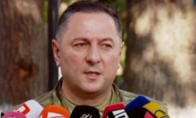 "მამა მყავს ცუდად, ყველამ კარგად იცის, სად ვიყავი - ვითომ ვისვენებ და არ ჩამოვედი, ასე დაისვენონ ჩვენმა მტრებმა" - ვახტანგ გომელაური