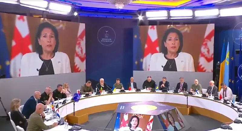 "ჩემი რწმენაა, რომ საქართველო მიიღებს კანდიდატის სტატუსს და კვლავ შეუერთდება უკრაინასა და მოლდოვას ევროინტეგრაციის საერთო გზაზე" - პრეზიდენტი