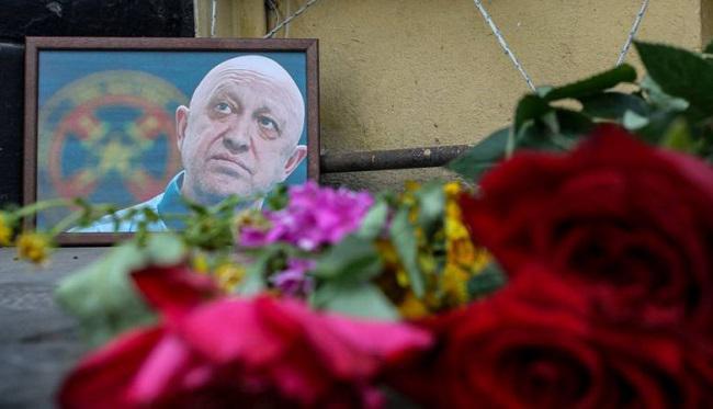 პუტინის განცხადებით, პრიგოჟინის თვითმფრინავის ჩამოვარდნისას დაღუპულთა ცხედრების ექსპერტიზის დროს ხელყუმბარის ფრაგმენტები აღმოაჩინეს