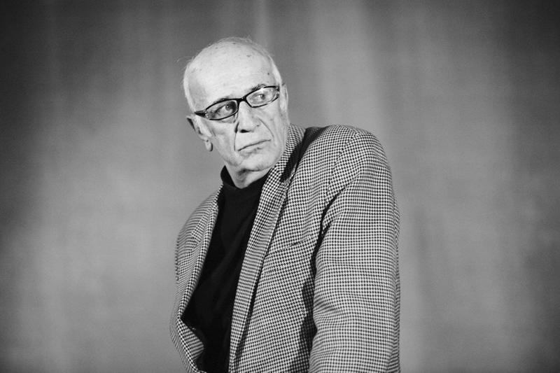 "უდიდესი ტკივილია" - გარდაიცვალა მსახიობი დავით პაპუაშვილი