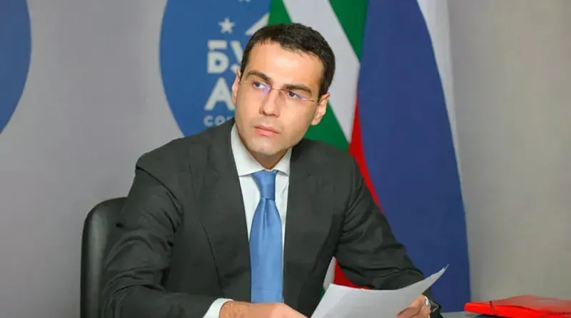 ოკუპირებულ აფხაზეთში ინალ არძინბას გადადგომის შესახებ ინფორმაციას უარყოფენ