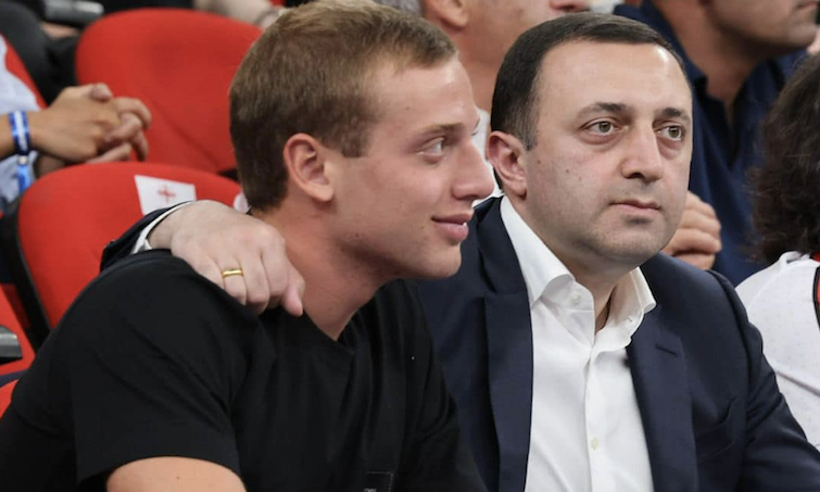 "პრემიერ-მინისტრი კერძო ვიზიტით აშშ-ში იმყოფებოდა და მისი მგზავრობის, ასევე ჩარტერული რეისის თუ ნებისმიერი სხვა ხარჯი სახელმწიფო ბიუჯეტიდან არ გაწეულა" - ნინო გიორგობიანი