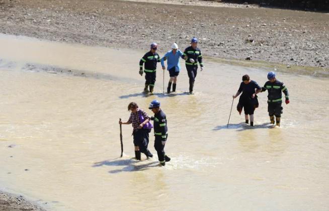 "ოზურგეთის და ლანჩხუთის მუნიციპალიტეტის სოფლებიდან 122 ადამიანის ევაკუაცია განხორციელდა" - შსს