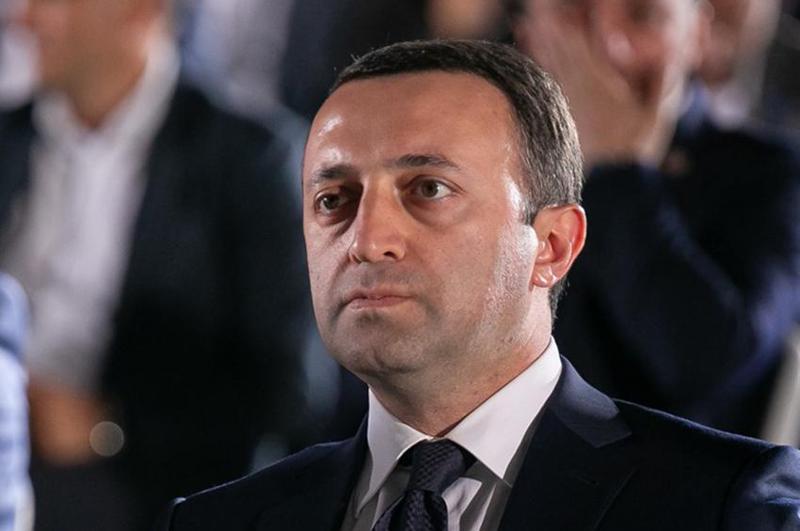 პრემიერის განცხადებით, სტატუსის მიღების საკითხზე ევროპული საბჭოს გადაწყვეტილების შემდეგ, დეკემბერში საერთო სახალხო გამარჯვების ზეიმი გაიმართება