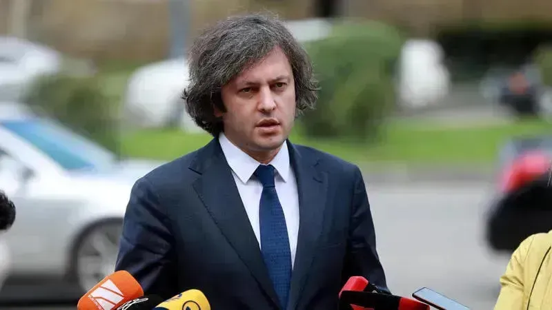 "გახსოვთ, როგორ აზიანებდა კელი დეგნანი ქართულ-ამერიკულ ურთიერთობებს და რაც ის წავიდა, საელჩომ ობიექტური ინფორმაცია გაავრცელა..." - კობახიძე