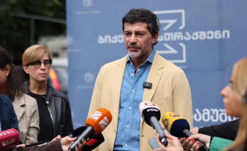 "სააკაშვილის "შემოგდება“ ქვეყანაში, როგორც "განუბაჟებელი ტვირთის“, ვის მიზნებს ემსახურებოდა? - ნიღაბი ჩამოხსნილი აქვთ" - კახა კალაძე