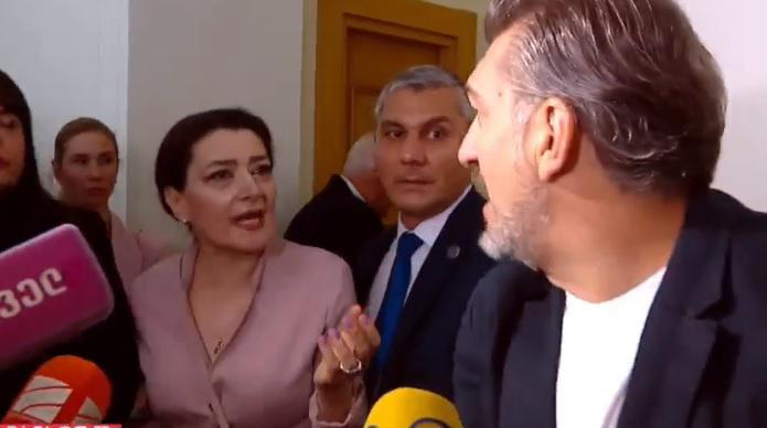 "უზნეო ხარ, ოჯახში ილაპარაკე ეგრე... ცოლს ელაპარაკე” - დაპირისპირება თაკო ჩარკვიანსა და მიხეილ ყაველაშვილს შორის