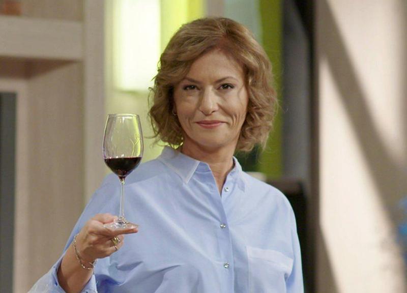 "ოჯახში ქალი მეღვინეების მესამე თაობა ვარ..." - ანა გოდაბრელიძე მეღვინეობის გენეტიკური სიყვარულით და ფრანგული განათლებით