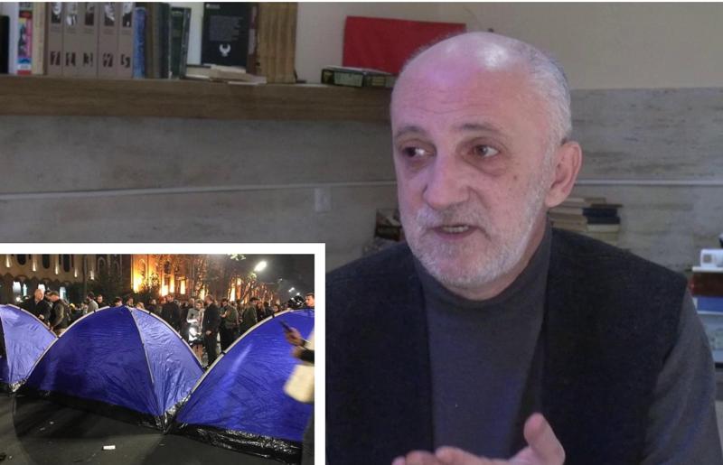 "წინა ხელისუფლების დროსაც კი რუსთაველი საკნებით იყო გავსებული... დღევანდელი ხელისუფლება ამას სტატუსის მიღების საბოტირებისთვის აკეთებს" - ხუხაშვილი "ოცნების" ახალ კანონპროექტზე