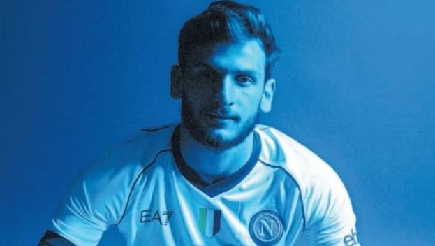 "ბავშვობაში "რეალის" თამაშებს ტელევიზორში ვუყურებდი, ახლა  ჩემი კონკურენტია,  შეუძლებელია ბედნიერი არ იყო ამ მომენტით" - გამოცემა AS-ის ინტერვიუ ხვიჩა კვარაცხელიასთან