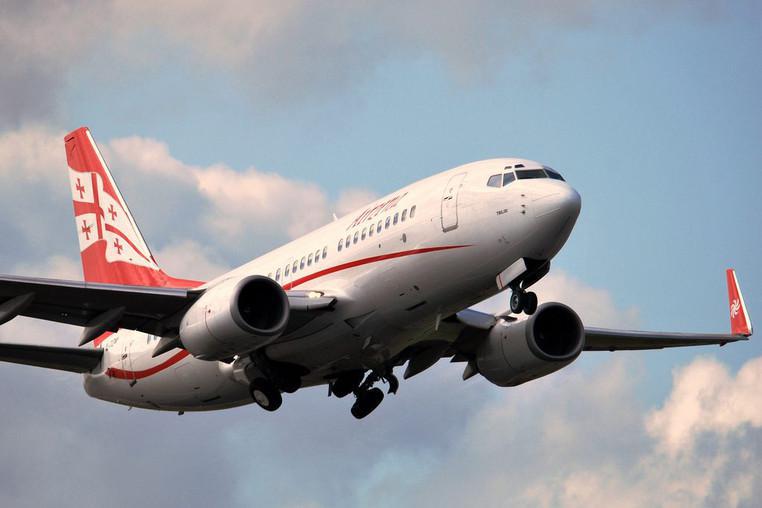 "ბიზნეს კლასის ბილეთების ღირებულება არასდროს ყოფილა 300 ლარი" - რას აცხადებს "ჯორჯიან ეარვეისი" ინფორმაციაზე, რომ ავიაკომპანიამ ისრაელში საომარი ვითარების გამო ბილეთები გააძვირა