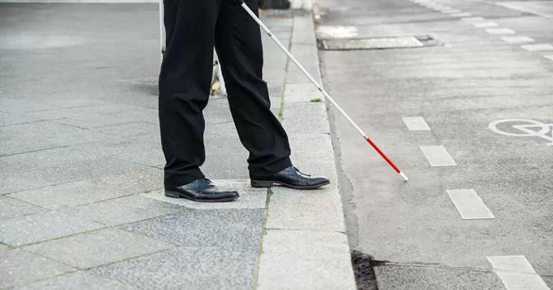 უსინათლო ადამიანებთან მოქცევის ეთიკა, რომელიც ყველამ უნდა იცოდეს