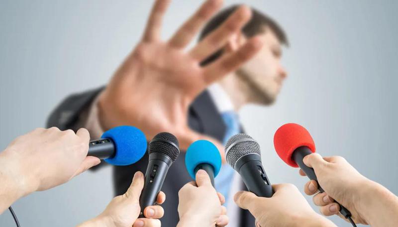 "ქალის სახე დაკარგე", "ზონდერი ხარ“, "იდიოტური კითხვაა“ და ა.შ. - პოლიტიკოსთა რეაქციები კრიტიკულ კითხვებზე და აგრესია მედიის მიმართ?