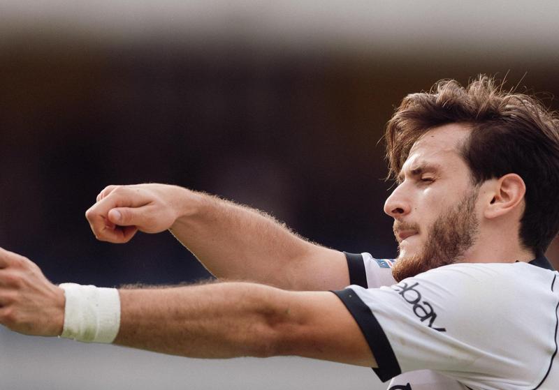 "კვარამ" ისევ გაიბრწყინა: 2 გოლი, "ვერონას" უშანსოდ დატოვებული მცველები და მეკარე - "ნაპოლიმ" მნიშვნელოვანი გამარჯვება მოიპოვა