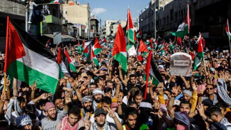 ისრაელი თავის მოქალაქეებს მოუწოდებს, ეგვიპტე და იორდანია დაუყოვნებლივ დატოვონ