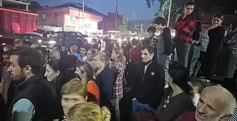 დაპირისპირება აქციის მონაწილეებსა და პოლიციას შორის - რა ხდებოდა ბათუმში, ე.წ. ოცნების ქალაქში საპროტესტო აქციაზე