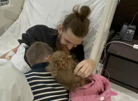 ახალგაზრდა მოძღვარი, რომლის გადასარჩენად საზოგადოება გაერთიანდა, უკეთ არის -  რა ხდება ცნობილი მამა თეიმურაზის ჯანმრთელობის მდგომარეობაზე?